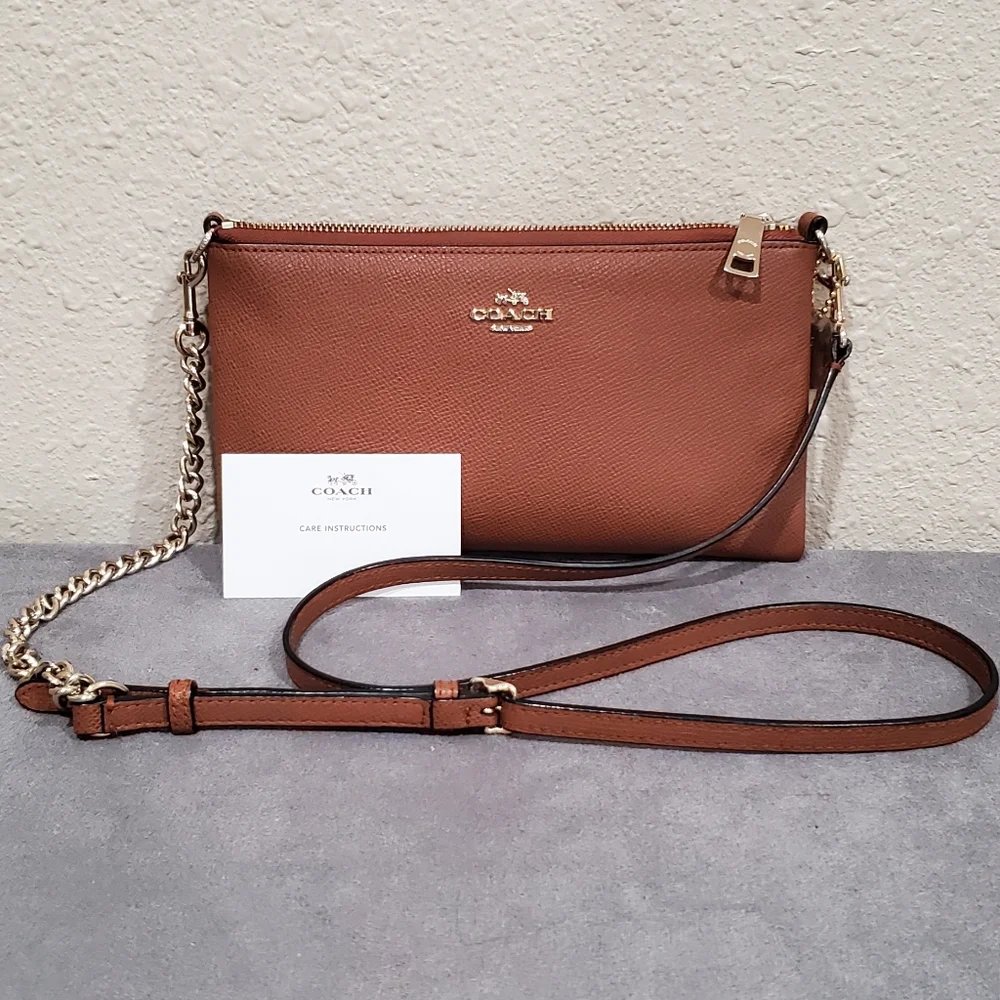 Coach small crossbody - Picture 1 of 10